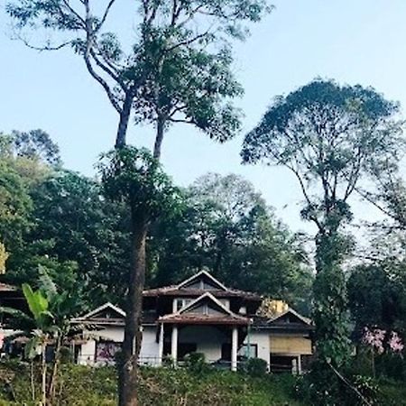 Danny'S Den Villa Madikeri Exterior photo